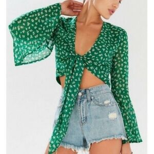 urban outfitters bell sleeve blouse